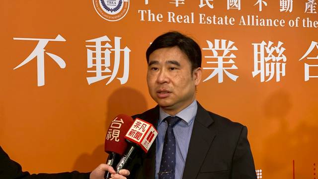 1380104_353d26a20db4f666e3067f700d384b91