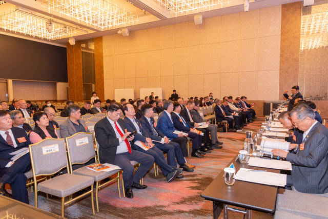 1381475_5099a9b2691ac51eb2d52cbfe973de65