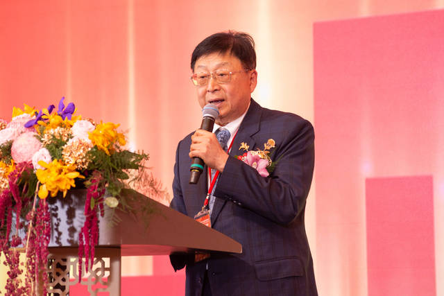 1381504_0d41a8644f930b2fe8fb6f38c159fe7d